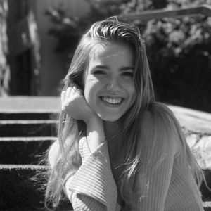 Meet your Posher, Xena